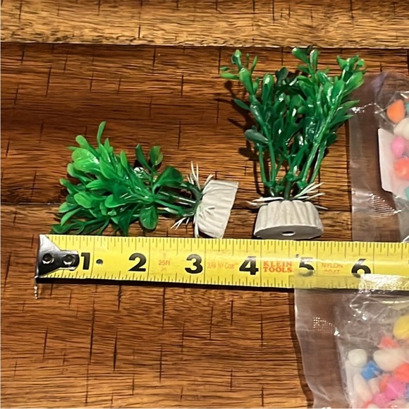 Vintage 1980s Aquarium Car decor with accessories - Picture 14 of 16